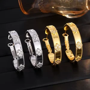 High quality Lucky Grass Fashion Jewelry Earrings Light Luxury Gold plated Designer Women’s Earrings