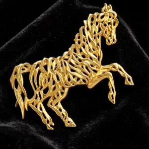 Hollowed Out Alloy Brooch Can Be Set with Any Stone Yellow Gold Running Horse Brooch Anti Glare Zinc Alloy Jewelry