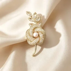 Hot Selling Hollow Rose Zinc Alloy Brooch Simple Elegant Wedding Engagement Gift Suit Corsage Pin Women’s Clothing Accessory