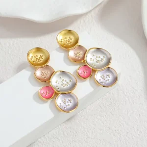Hot Style Round Contrasting Color Stitching 18k Gold Fashionable Sweet Temperament Earrings Light Luxury High end Earrings