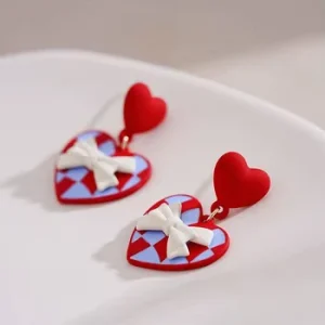 Hypoallergenic Minimalist Unisex Korea Style Red Heart Shape Charm Earrings Brass