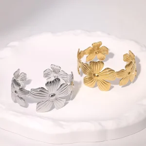 Hypoallergenic Vintage Stainless Steel Wide Version Five-petal Flower Bracelet Female