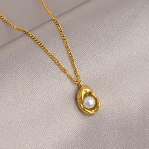 Inlaid Pearls Pendant Necklace for Women Luxury Design Cuban Chain Wedding Necklaces Jewelry