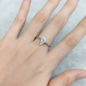 Irregular Marquise Cut Unisex Minimalist Rhodium Plated Prong Setting S925 Silver 1 Carat Moissanite D Color GRA Certified Ring