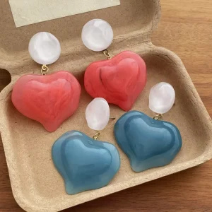 Irregular Resin Love Heart Earrings Heart-shaped Stud Earrings for Women