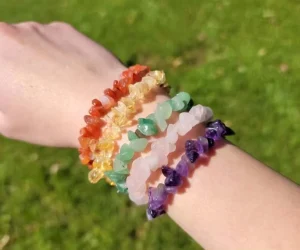 Irregular Semi Precious Gemstone Natural Stone Gravel Crystal Chip Stone Bracelet for Women Men