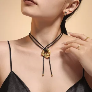 Irregular Twisted Gold Plated Pendant Charms Double Black Choker Leather Necklace Adjustable Vintage Design Fashion Jewelry
