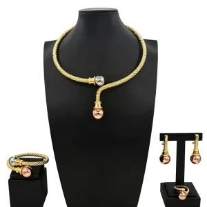 Italian Gold Plated Jewelry Set Necklace Bracelet Earrings Ring Four Piece Sets Inlaid with Crystals Wedding Jewellery Set