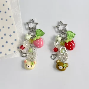 Japanese and Korean Style Fresh Retro Aesthetic Little Bear Strawberry Keychain Bag Charm Cute Pendant