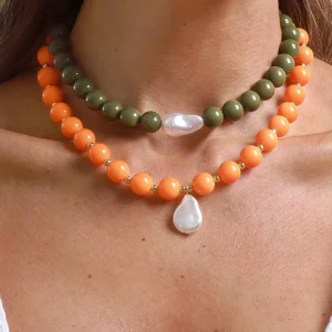 Kaimei Fashion Jewelry Spring Summer New Colorful Beaded Choker Necklace Round Beaded Bohemian Resin Necklace for Women