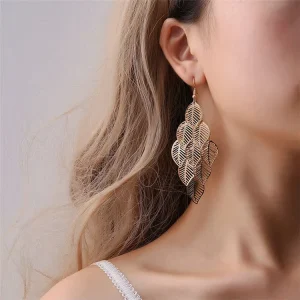 Korean Fashion Diamond Earrings Jewelry Luxury Hollow Pattern Earrings