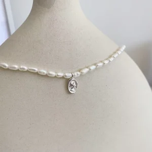 Korean Ins Niche Design Oval Portrait Pendant Natural Pearl Collarbone Chain 925 Sterling Silver Fashionable Women’s Necklace