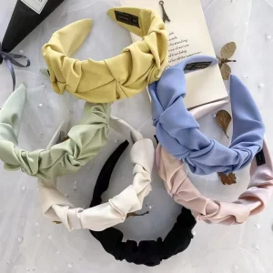 Korean Wide-Brimmed Solid Color Pleated Hairband Simple Versatile and Cute Girl Hair Clip Retro Fabric Headwear for Outings