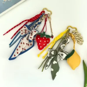 Korean style Strawberry Polyurethane Keychain Cloth Bow Bag Charm Cute Little Accessory for Womens Car Keys and Bags