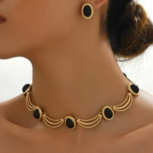 Ladies’ Earrings and Necklace Set Retro Gemstone Inlaid Collarbone Chain Necklace Set