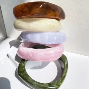 Latest Korean Fashion Acrylic Bracelet Marble Texture Irregular Resin Square Jewelry Decoration Fashionable Bangles for women