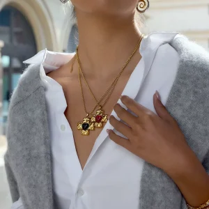 Local Stock 18K PVD Gold Stainless Steel Light Luxury Necklace Hammered Cross Heart Zircon Inlay Pendant Chain for Women