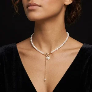Long Pearl Necklace Sweater Chain Flower Pendant Alloy Chain Autumn Winter Warm Style Accessories Pearl Necklace