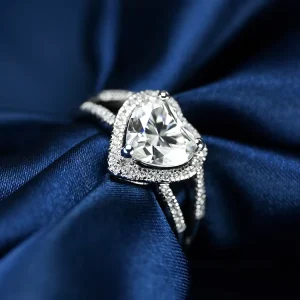 Love Shaped Main Stone Melees Lace Double Row Moissanite Engagement Adjustable Ring for Wedding Anniversary