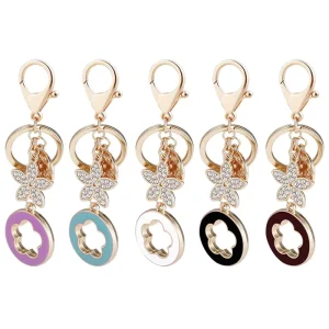Luck Clover Keychain Crystal Keyring Fashion Women Purse Bag Pendant Charms Handbags Car Metal Keychains Gifts