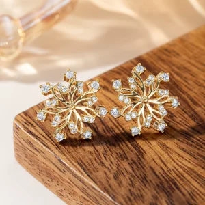 Luxurious 18K Gold Plated Crystal Snowflake Earrings Women’s Winter Fashion Jewelry