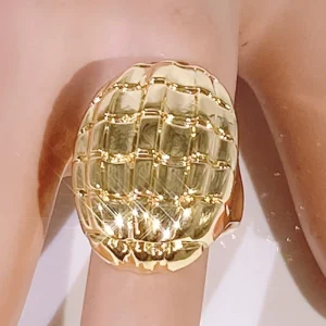Luxurious Exaggerated Hollow Large Ring Alloy Ring Gold Plated Smooth Fashion Ring