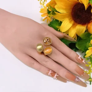 Luxurious Exaggerated Hollow Large Ring Alloy Ring Gold Plated Smooth Fashion Ring
