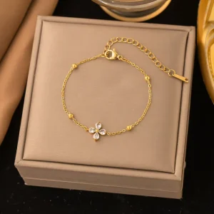 Luxury 18K Gold Plated Stainless Steel Minimalist Zircon Flower Bracelet Femme for Party Gift