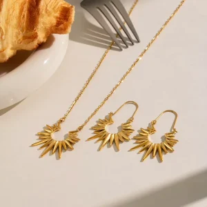 Luxury 18K Gold Plated Sunburst Spiked Jewelry Set 316 Stainless Steel Necklace & Earring Set for Women Custom Bulk