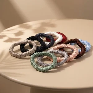 Luxury 30 Momme Mulberry Silk Super Soft Women Hair Accessory Small Scrunchies for Hair Care Daily Use