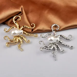 Luxury Baroque Pearl Octopus Brooch Creative Animal Sea Creature Pin for Women Fashion Clothing