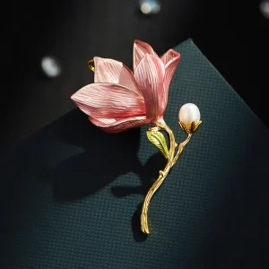 Luxury Elegant Fashion Accessory Real Gold Plated Brass Alloy Enamel & Freshwater Pearl Magnolia Brooch