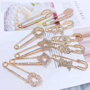 Luxury Fashion Rhinestone Brooches for Women’s Ornament Anti glare Buckle Clothes Cardigan Small Pin Brooches for Women