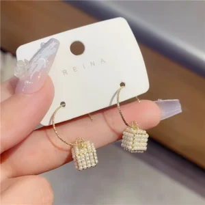 Luxury Pearl Stereoscopic Square Pendant Earrings Fashion Jewelry for Women Eardrop Party Girl Accessories