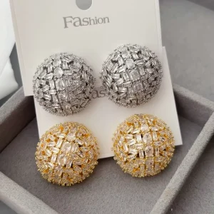 Luxury Round Hollow Cubic Zirconia Stud Earrings Full Paved Tapered Crystal Dome Earrings for Women Party Fashion Jewelry