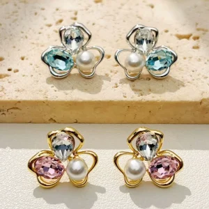 Luxury Style Brass Flower Earrings Fashionable and High End Attractive Jewelry