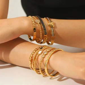 Luxury Women’s Square Heart Shaped Bracelet Stainless Steel White Shell Zircon Gold Plated Bangle Fashion Trendy Party Jewelry