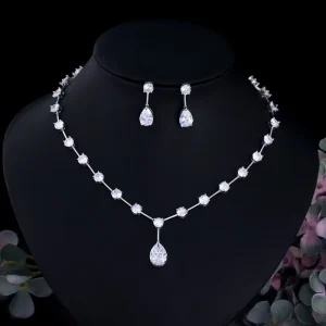 Luxury Women’s Zircon Jewelry Set Drop Pendant Earrings Necklace for Party Anniversary Engagement Silver Plated Gift