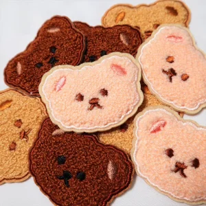 Manufacture Fashion Custom Small Size Anime Bear Applique Iron on Embroidery Patch New Animal 3D Bear Chenille Patches
