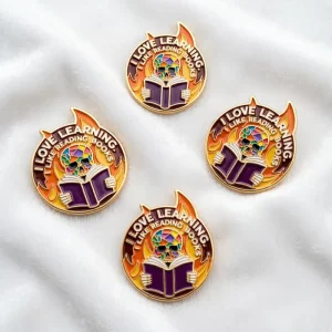 Manufacturer Custom Fashion Pins Metal Logo Badges Brooch Hard Soft Enamel Pins Lapel Pins for Clothes Decorative