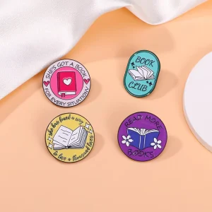 Manufacturer Custom Metal Fashion School Backpack Designer Brooch Pins Lapel Brooches Badges Stamps Buckle for Weddings Alloy