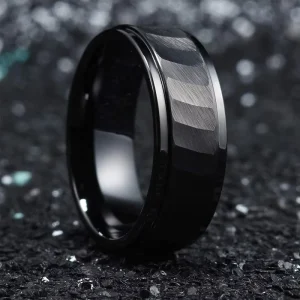 Men’s Ring Simple Temperament Black Stainless Steel Ring for Men Jewelry Gift
