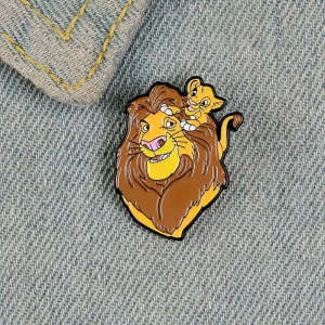 Metal Cartoon Pins Adorable Alloy Lion Cub Badge Creative Metal Movie Pins for Collar Decoration Casting Souvenir