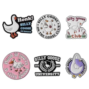 Metal Cartoon Pins Animal Series Pin Badge Playful Goose Shaped Enamel Pin Souvenir Brooches Gifts in Good Stock