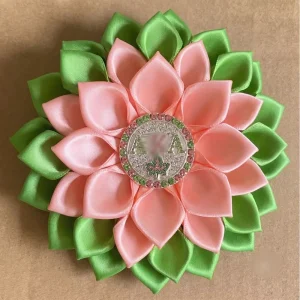 Metal Enamel Elegant Letter Style Inspired Accessories Custom Production Low Moq Factory Price Supplier Floral Brooch