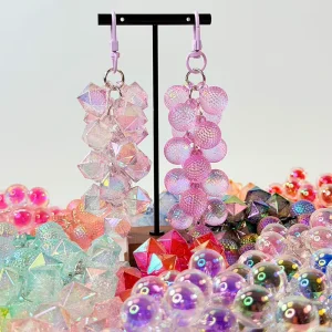 Metal Grape Keychain Acrylic Grape Cluster Bag Charm Women Car Key Ring Claw Machine Prize Small Gift