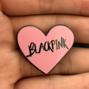 Metal Music Pins BLACKPINK Heart Enamel Lapel Pins Korean Girl Group Brooch Badges Fashion Gifts for Kpop Fans
