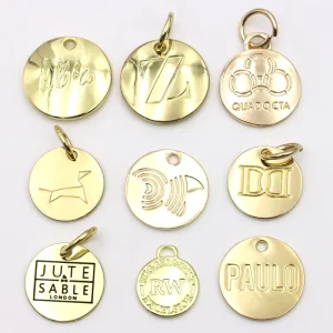 Metal Round Tag with Letter Logo Engraved Fashion Bag Charm Metal Key Chain Ring Dog Collar ID Tag Metal Logo Label