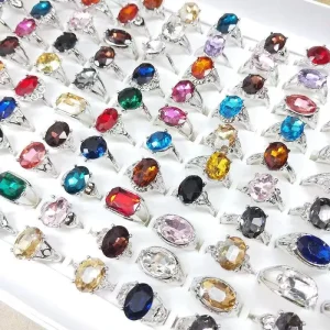 Middle East Fashion Jewelry Export Mixed style Fashionable Personalized Colorful Crystal Alloy Minimalist Style Fashion Rings