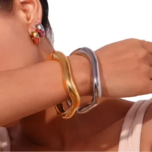 Minimalist 18K Gold Plated Stainless Steel Open Cuff Bracelet Unique Liquid Metal Inspired Irregular Wave Fashion Bangle